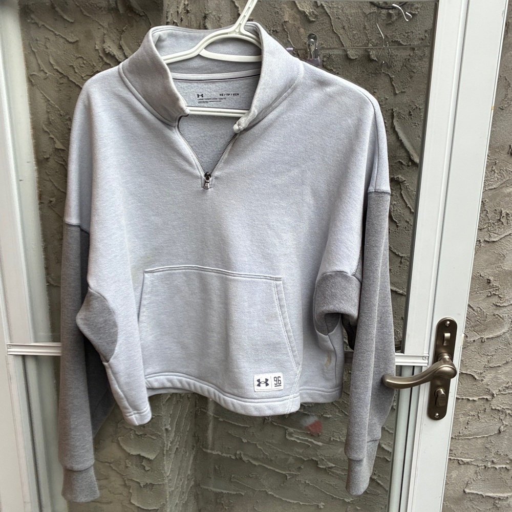 Under Armour Light Gray 1/4 Zip Ski/Golf Pockets Medium Gray Sweatshirt XS